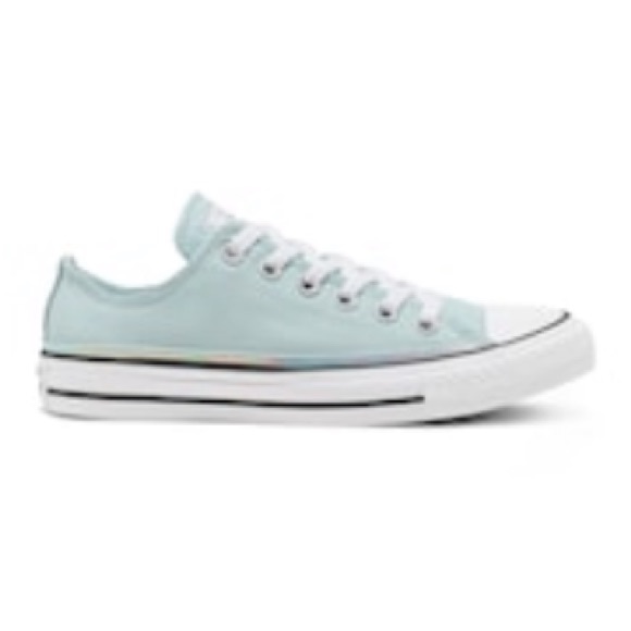 Converse Shoes - NIB Women’s Converse Chuck Taylor Iridescent